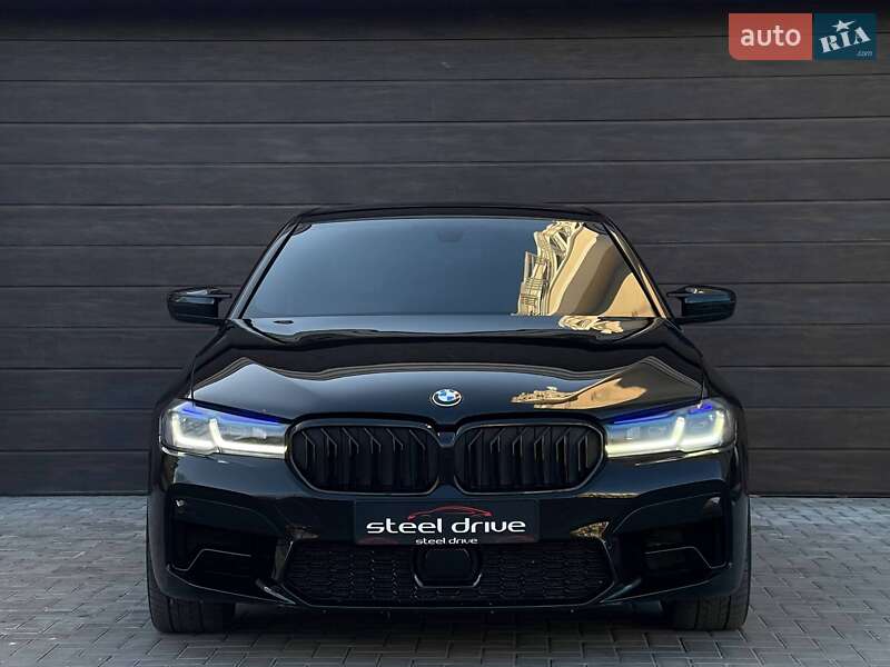 Седан BMW 5 Series 2018 в Николаеве фото 14 Седан BMW 5 Series 2018 в Николаеве