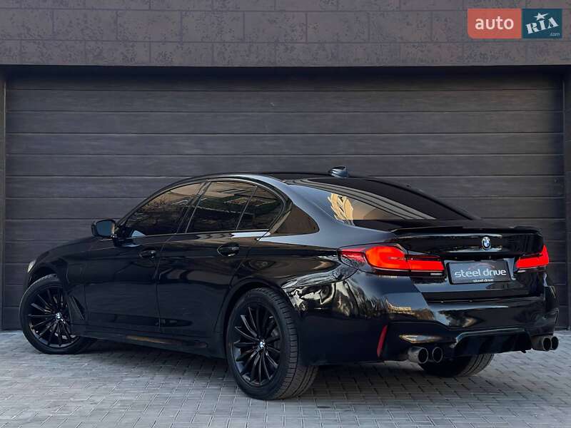 Седан BMW 5 Series 2018 в Николаеве фото 5 Седан BMW 5 Series 2018 в Николаеве