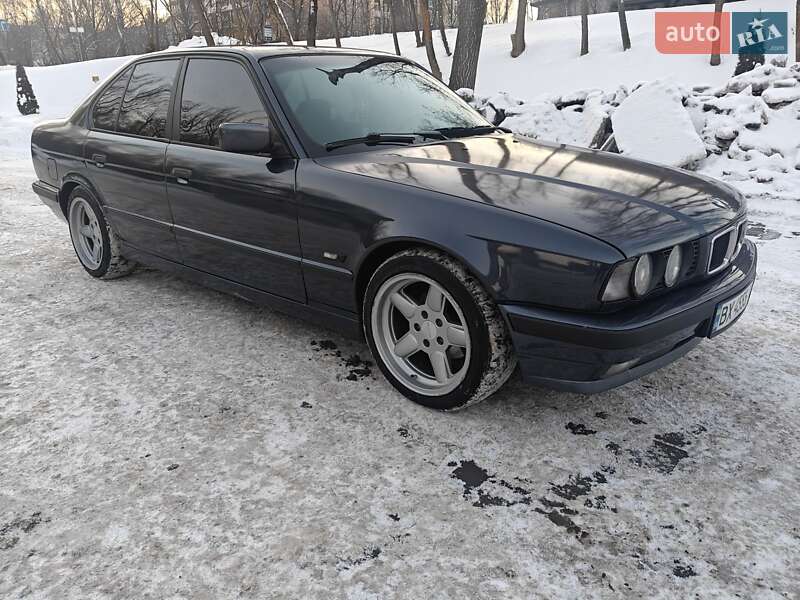Седан BMW 5 Series 1995 в Хмельницком