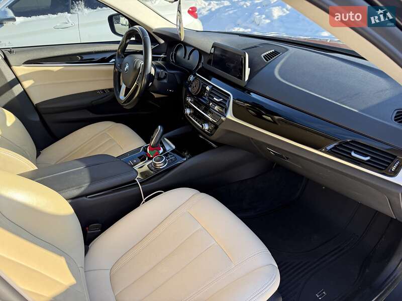 Седан BMW 5 Series 2018 в Луцке