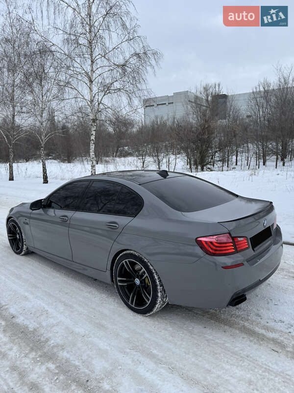 Седан BMW 5 Series 2013 в Запоріжжі
