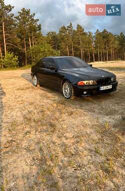 Седан BMW 5 Series 1996 в Киеве
