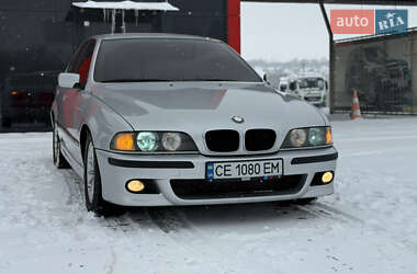 Седан BMW 5 Series 2000 в Черновцах
