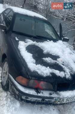 Седан BMW 5 Series 1999 в Чернівцях