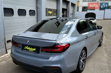 Седан BMW 5 Series 2017 в Киеве