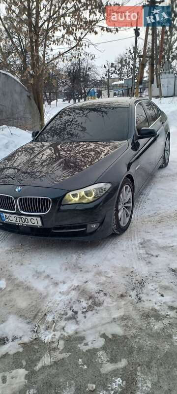 Седан BMW 5 Series 2010 в Харкові