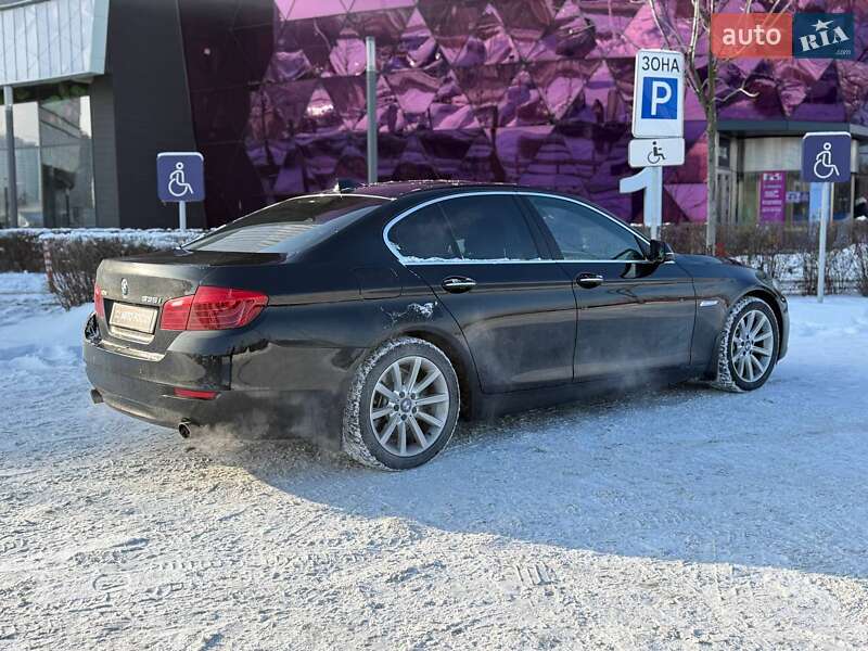 Седан BMW 5 Series 2013 в Киеве