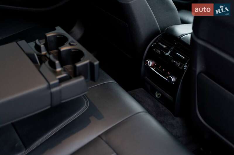 Седан BMW 5 Series 2019 в Ровно