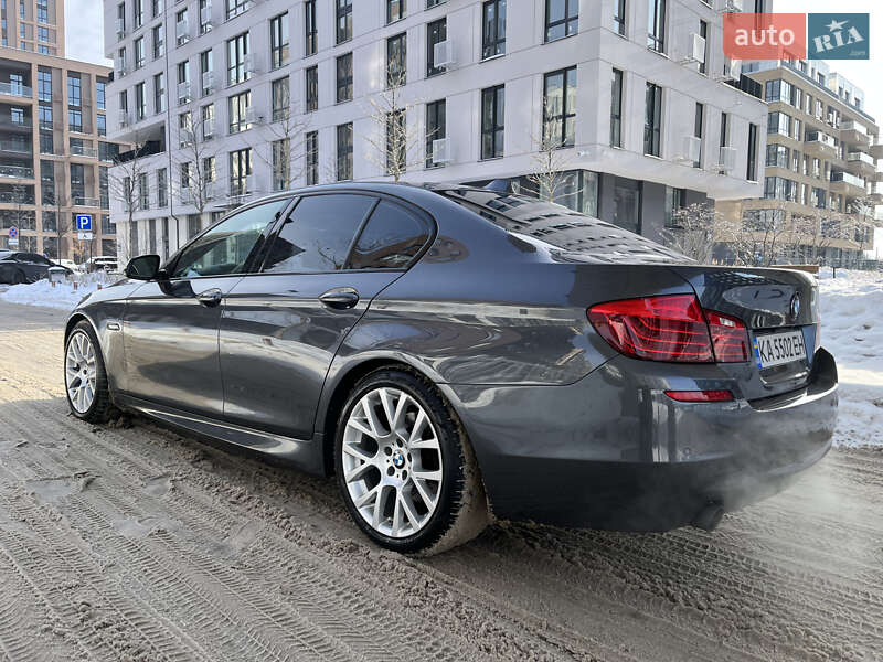 Седан BMW 5 Series 2016 в Киеве