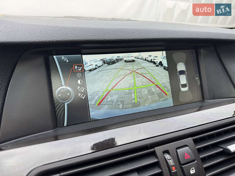 Седан BMW 5 Series 2012 в Черновцах