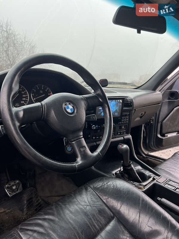 Седан BMW 5 Series 1990 в Белгороде-Днестровском фото 15 Седан BMW 5 Series 1990 в Белгороде-Днестровском
