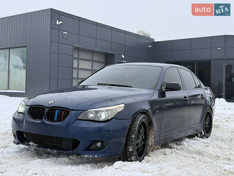 Седан BMW 5 Series 2004 в Каменец-Подольском