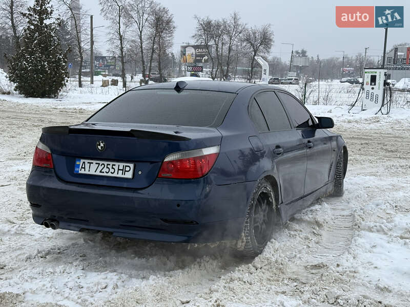 Седан BMW 5 Series 2004 в Каменец-Подольском