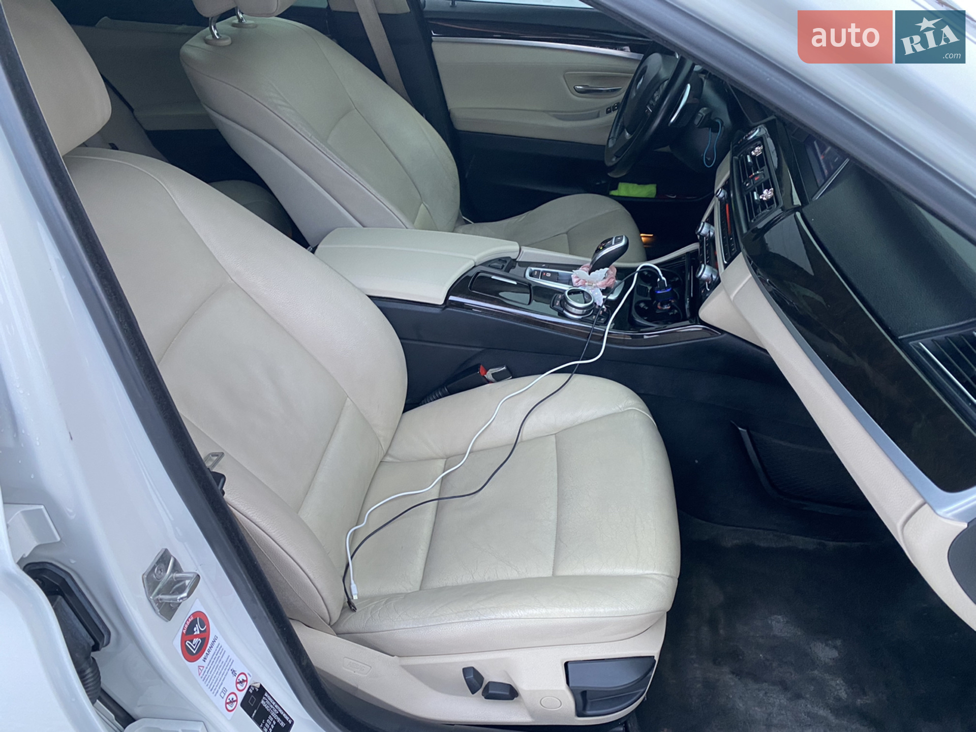 2012 BMW 5er - мініатюра 41