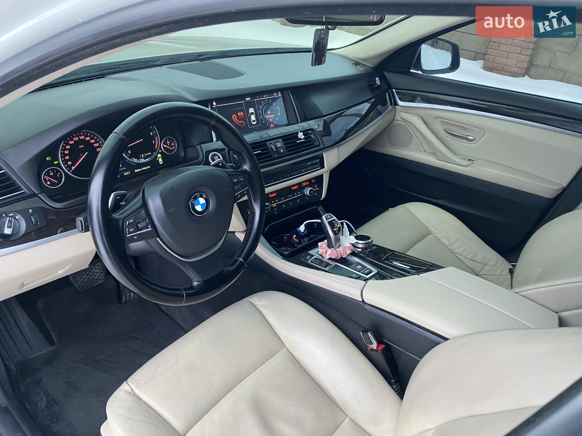2012 BMW 5er - мініатюра 52