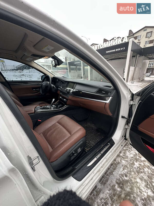 Седан BMW 5 Series 2014 в Киеве фото 11 Седан BMW 5 Series 2014 в Киеве