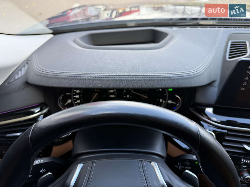 Седан BMW 5 Series 2018 в Киеве