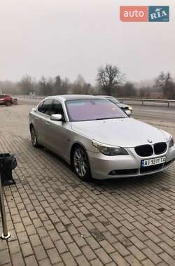 Седан BMW 5 Series 2003 в Вишневом