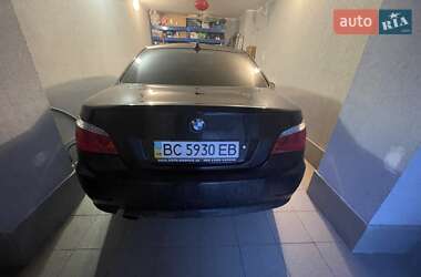 Седан BMW 5 Series 2009 в Львові