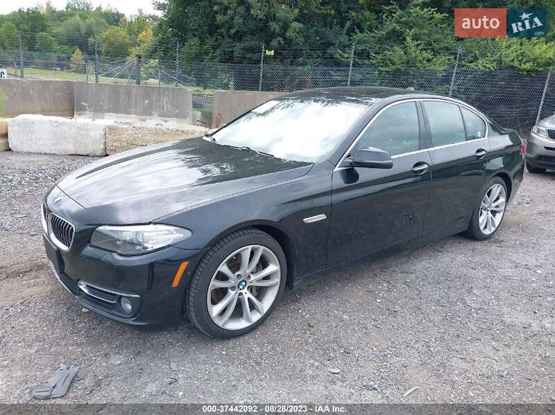 Седан BMW 5 Series 2013 в Львове