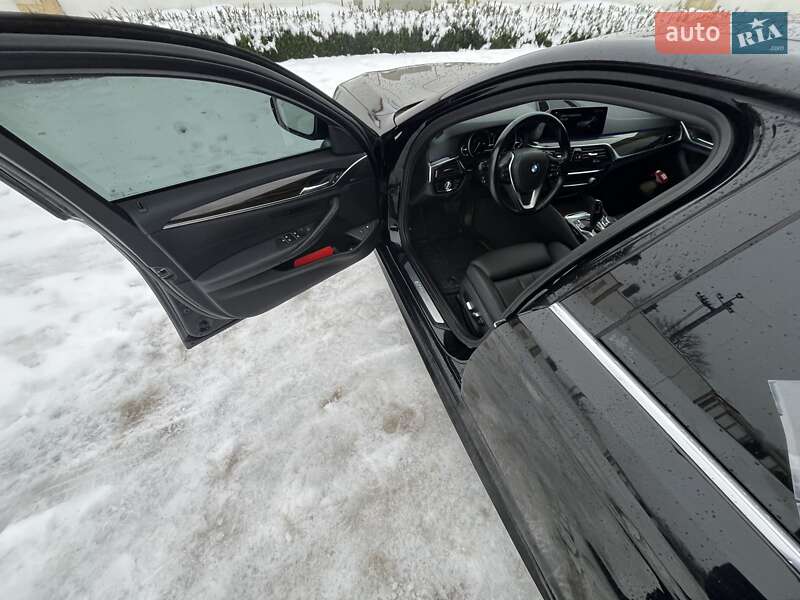Седан BMW 5 Series 2018 в Виннице