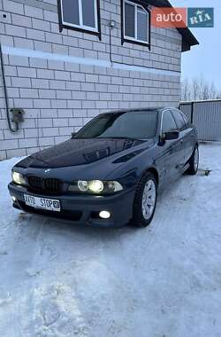 Седан BMW 5 Series 2003 в Рокитном