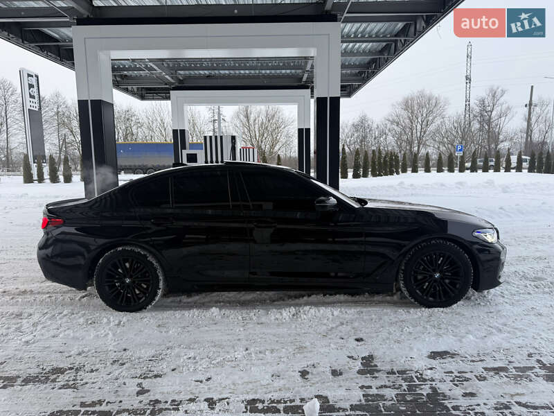 Седан BMW 5 Series 2017 в Звягеле