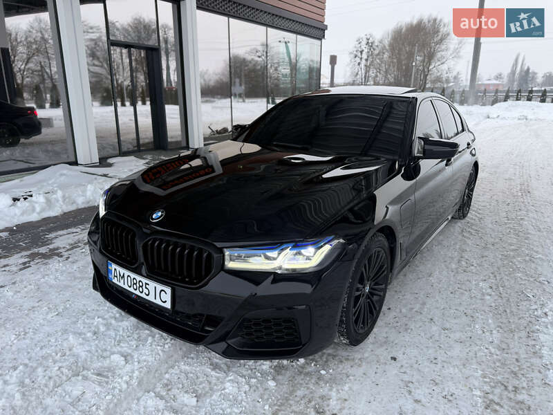 Седан BMW 5 Series 2017 в Звягеле