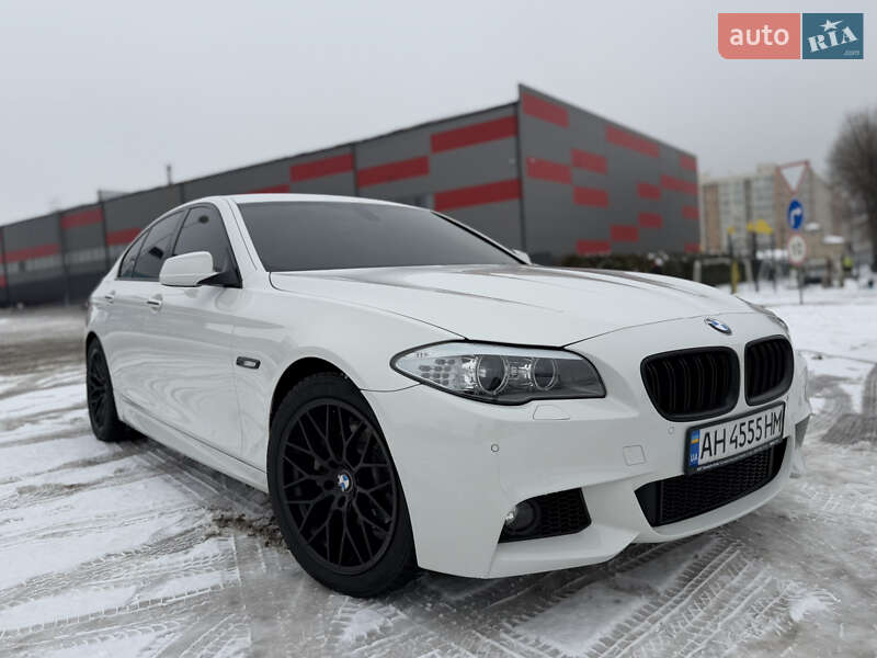Седан BMW 5 Series 2012 в Киеве