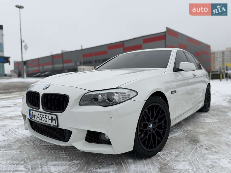 Седан BMW 5 Series 2012 в Киеве
