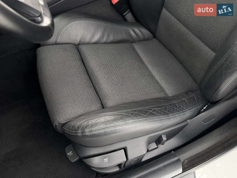 Седан BMW 5 Series 2012 в Киеве