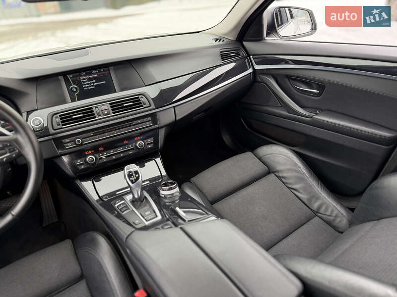 Седан BMW 5 Series 2012 в Киеве