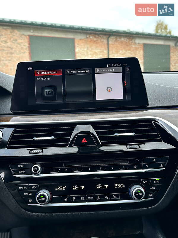 Седан BMW 5 Series 2017 в Днепре