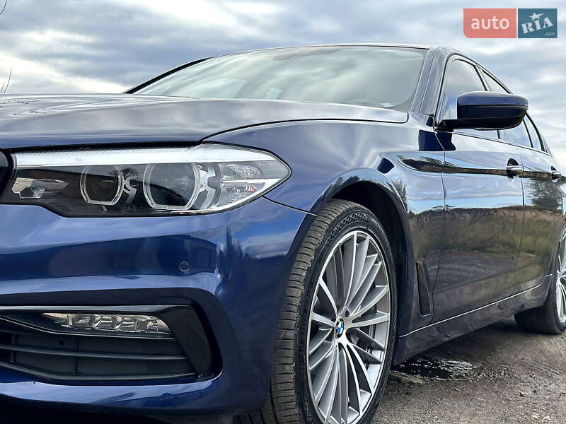Седан BMW 5 Series 2017 в Днепре
