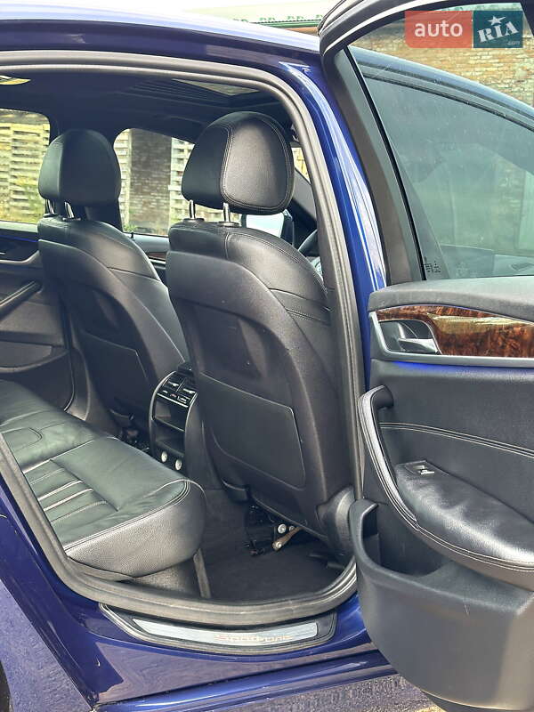 Седан BMW 5 Series 2017 в Днепре