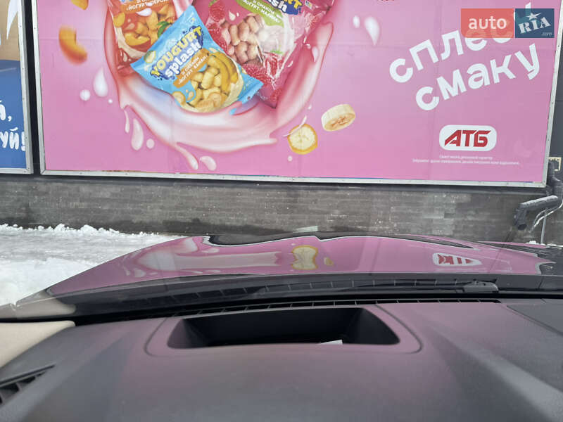 Седан BMW 5 Series 2011 в Хотине