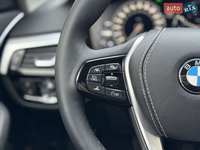 Универсал BMW 5 Series 2018 в Летичеве фото 47 Универсал BMW 5 Series 2018 в Летичеве