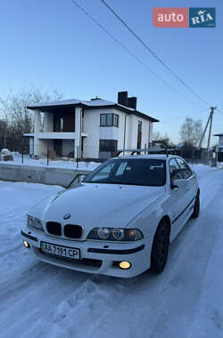 Седан BMW 5 Series 2002 в Львове
