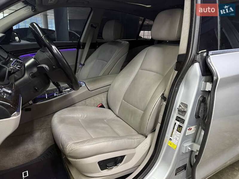 Лифтбек BMW 5 Series 2011 в Одессе