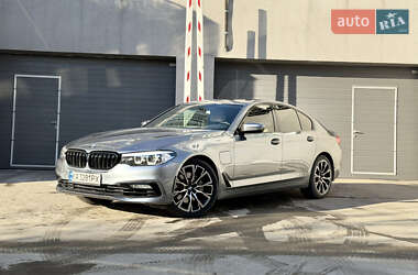 Седан BMW 5 Series 2017 в Киеве