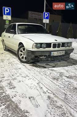 Седан BMW 5 Series 1991 в Киеве