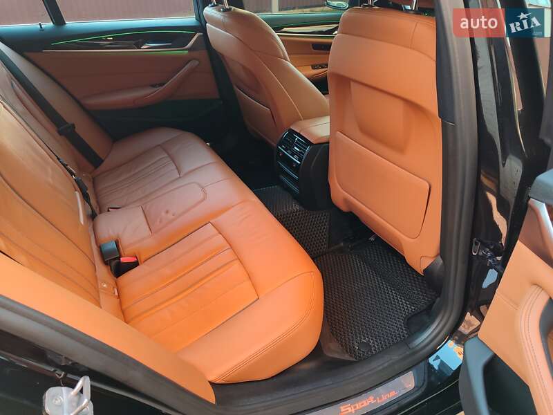 Седан BMW 5 Series 2018 в Ивано-Франковске