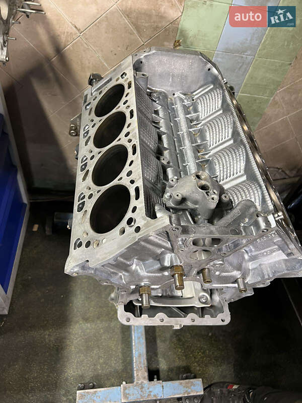 Седан BMW 5 Series 2012 в Шепетовке