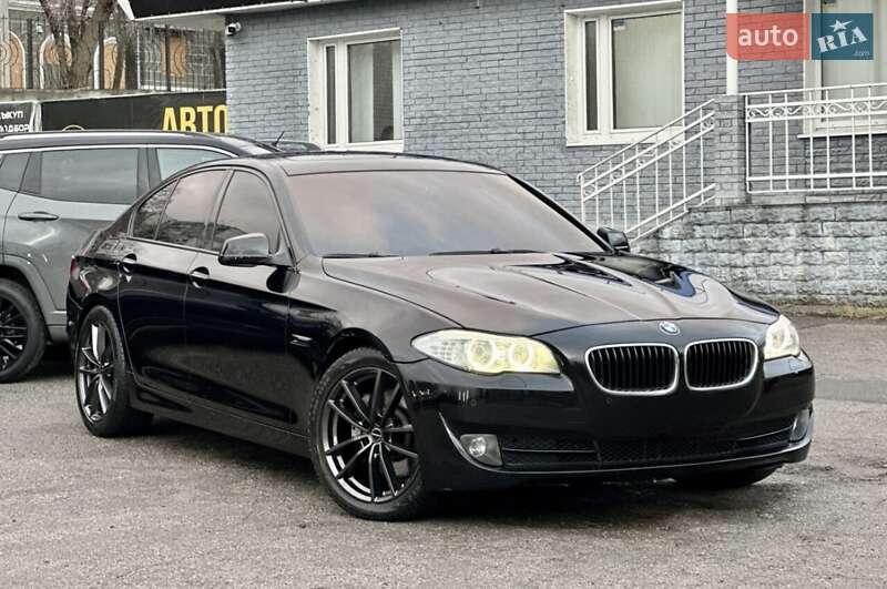 BMW 5 Series 2012
