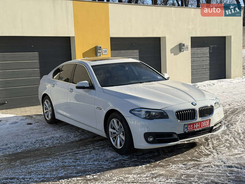Седан BMW 5 Series 2015 в Луцке