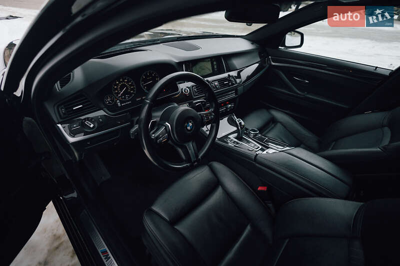Седан BMW 5 Series 2013 в Львове