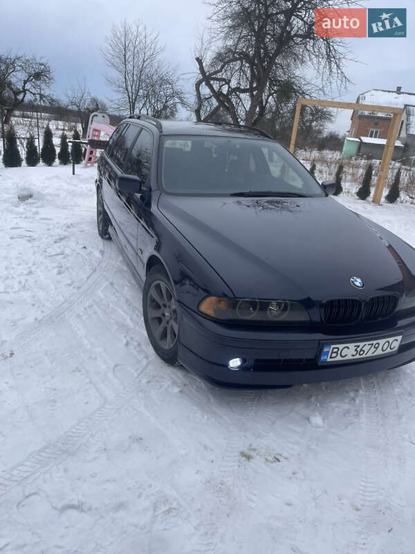 Универсал BMW 5 Series 2001 в Львове