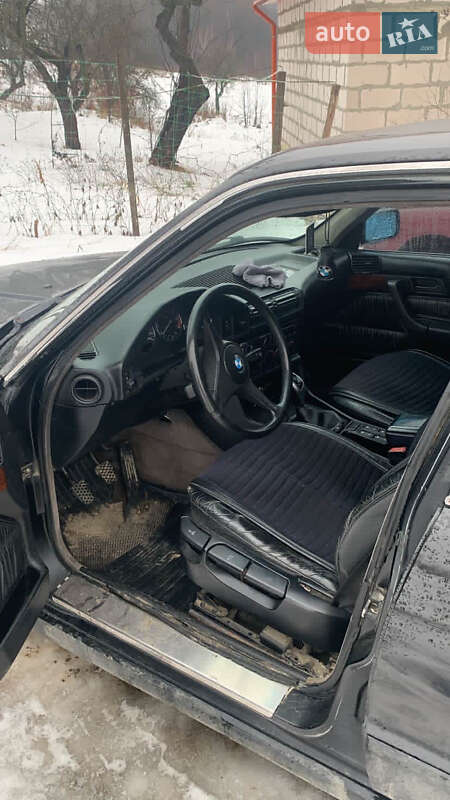 Седан BMW 5 Series 1991 в Сторожинце