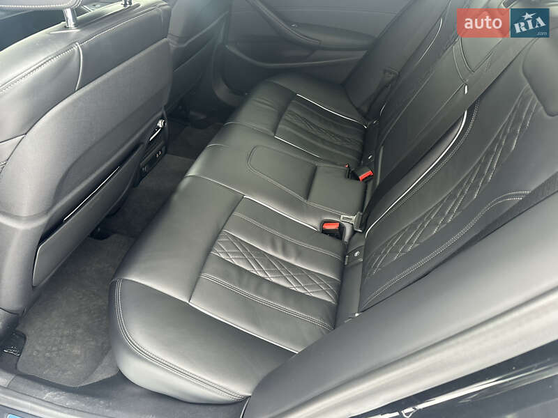 Седан BMW 5 Series 2020 в Киеве фото 26 Седан BMW 5 Series 2020 в Киеве