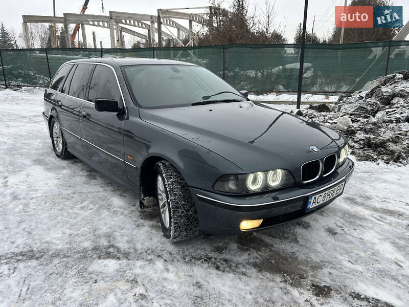 Универсал BMW 5 Series 2000 в Луцке